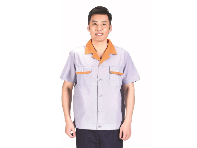 卡珀職業(yè)裝是集合設(shè)計(jì)，生產(chǎn)、定做定制工做服為一體的工服訂制企業(yè)，打造高級(jí)工服專屬定制、批發(fā)、工  藝生產(chǎn)制作，面料舒適,價(jià)格實(shí)惠的企業(yè)。